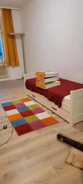 Foto - WG Zimmer, 16 qm, ganzruhig - 600,00&nbsp;EUR Kaltmiete, ca.&nbsp; 16,00&nbsp;m&sup2;