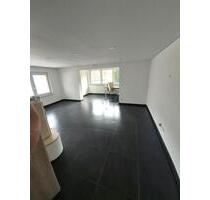 Ab sofort Ganzes Haus mit schönes Garten in Tailfingen - Albstadt Gemarkung Onstmettingen