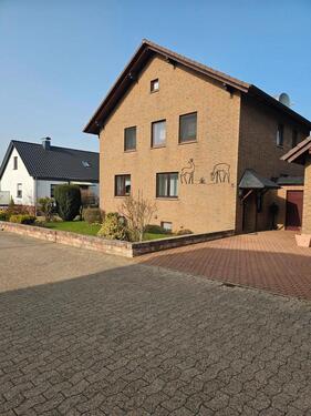 Foto - Gepflegtes 6 Zimmer Einfamilienhaus