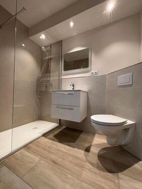 Foto - Frisch sanierte 2-Zimmer-Wohnung mit Balkon Nähe Celler Straße zu