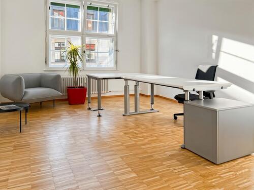 Foto - Privater Büroraum für 5 Person in Regus Neumarkt