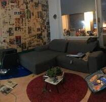 Big room with balcony in kreuzkolln - Berlin Neukölln