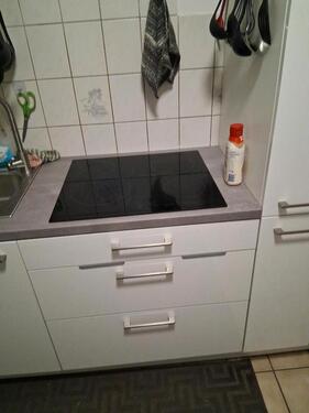 Foto - Einbauküche - 1.300,00 EUR Kaltmiete,