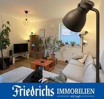 Attraktive 2-Zimmer-Wohnung im Erdgeschoss mit Terrasse, Garten, Tiefgaragenstellplatz und Keller - Hude (Oldenburg)