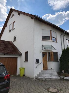 Foto - Schöne Doppelhaushälfte mit Garten & Garage in Dürnau