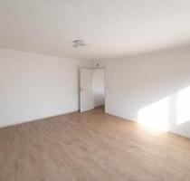 Moderne 4-Zi-Balkonwohnung mit Garten in zentraler Lage - Schrobenhausen