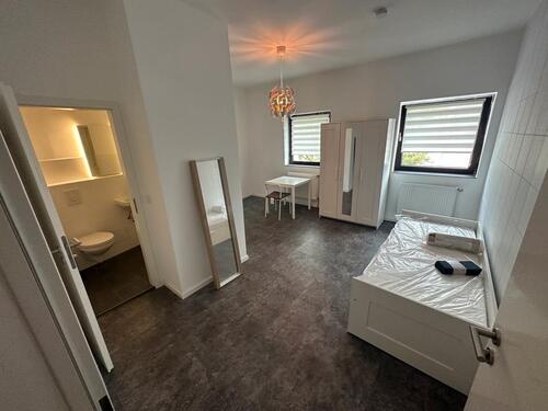 Foto - 1 Zimmer Wohnung möbliert mit Anmeldung in Berlin Buckow nahe BER
