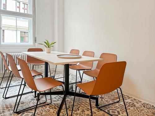 Foto - Privater Büroraum für 4 Person in Regus Neumarkt