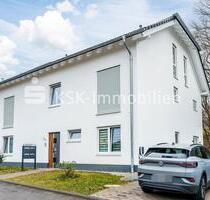 Familienfreundliche 4-Zimmer-Wohnung mit Terrasse, Garten und Spielplatz. - Bad Honnef