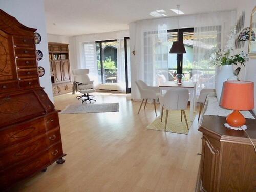 Foto - 3-Zimmer-ETW: Wohnen 37qm, 2 Schlafzimmer, 2 Bäder, 2 TG a.W.