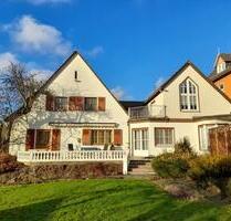 Großes Wohnhaus in Eschenburg-Eibelshausen