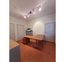 Büroräume zu vermieten - 818,00&nbsp;EUR Kaltmiete, ca.&nbsp; 70,00&nbsp;m&sup2; in Braunschweig (PLZ: 38100)