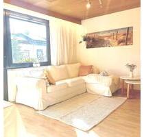 Haus mieten in Reutlingen - 1.150,00&nbsp;EUR Kaltmiete, ca.&nbsp; 80,00&nbsp;m&sup2; in Reutlingen (PLZ: 72760) Orschel-Hagen