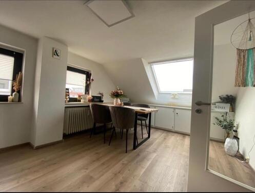 Foto - Dachgeschosswohnung zu vermieten