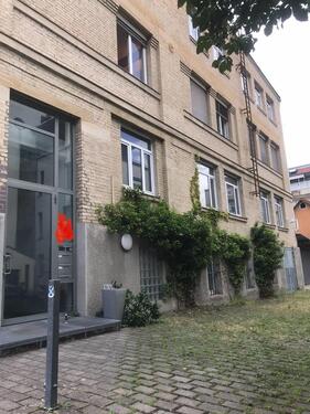 Foto - Helles Büro, zentral in STR-West zur Untermiete