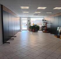 Ladenfläche Büro zu vermieten + Lagerraum, WC - Chemnitz Ladenfläche Büro zu vermieten + Lagerraum, WC - Chemnitz