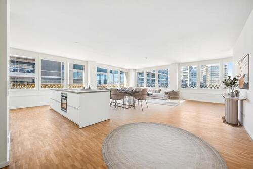 Foto - Elegance Meets Space – Großzügiges 3-Zimmer-Apartment mit Balkon und Loggia