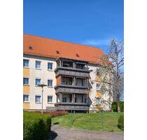 Vermietete 3-Raum Wohnung in sehr ruhiger gepflegter Wohngegend i - Glauchau