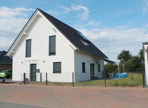Foto - Neuwertiges EFH in Feldrandlage – sofort verfügbar 
