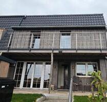 Schön renovierte Doppelhaushälfte in Neukirch