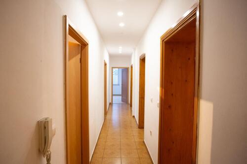 Foto - große 5 Zimmer Wohnung im HP mit Sauna und 2 WC