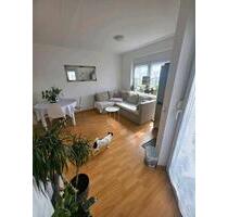 2 Zimmer,Küche, Bad, Balkon,Tiefgarage,gepflegt ! - Eisenberg (Pfalz)