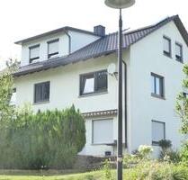 4-Zimmerwohnung, Küche, Bad im OG, Balkon + Terrasse - Werbach