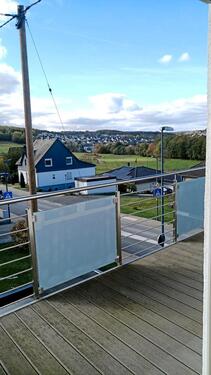 Foto - Große Maisonette-Wohnung mit Balkon und Ausblick ins Grüne