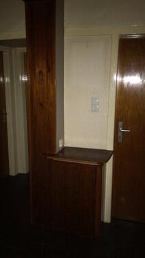 Foto - unrenovierte 3 Zimmer Wohnung, 77qm, aufzug, Balkon, Stellplatz