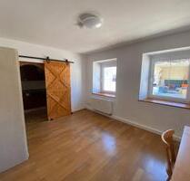 Kleine Wohnung in Wegscheid - 490,00&nbsp;EUR Kaltmiete, ca.&nbsp; 56,00&nbsp;m&sup2; in Wegscheid (PLZ: 94110)