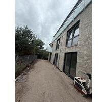 Mietwohnungen - 1.480,00&nbsp;EUR Kaltmiete, ca.&nbsp; 81,00&nbsp;m&sup2; in Achim (PLZ: 28832)
