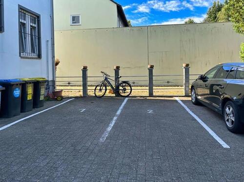 Foto - PKW (WoMo) Stellplatz in Moosach OEZ in U-Bahn-Nähe zu vermieten