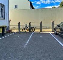 PKW (WoMo) Stellplatz in Moosach OEZ in U-Bahn-Nähe zu vermieten - München