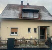 Haus Verkauf Stadtnähe - 380.000,00&nbsp;EUR Kaufpreis, ca.&nbsp; 120,00&nbsp;m&sup2; in Amberg (PLZ: 92224)