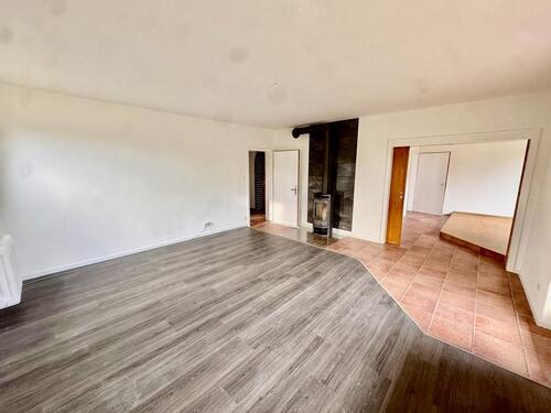 Foto - Gemütliche 3-Zimmer-Erdgeschosswohnung mit Kaminofen und Terrasse – sofort bezugsbereit