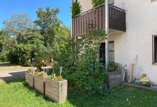 Foto - Geräumige 1,5 Zimmer Wohnung mit Terrasse