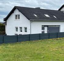 3 Familienhaus Provision frei - 499.999,00&nbsp;EUR Kaufpreis, ca.&nbsp; 288,00&nbsp;m&sup2; in Wetzlar (PLZ: 35586) Hermannstein