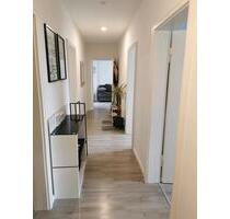 Zentrales saniertes Zimmer in kernsanierter Wohnung - Bayreuth City