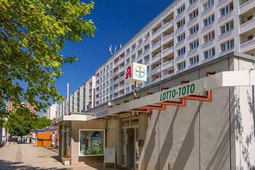 Foto - Ein Raum - viele Möglichkeiten! - Zentral in Dresden-Prohlis!