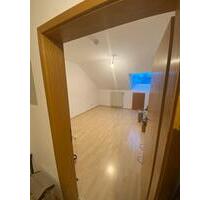 WG- Zimmer Kaufbeuren - 450,00&nbsp;EUR Kaltmiete, ca.&nbsp; 17,00&nbsp;m&sup2; in Kaufbeuren (PLZ: 87600)