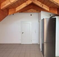 2,5 Zimmer Wohnung Balkon ruhige Lage wohnen Dachgeschoss Miete - Dorfen