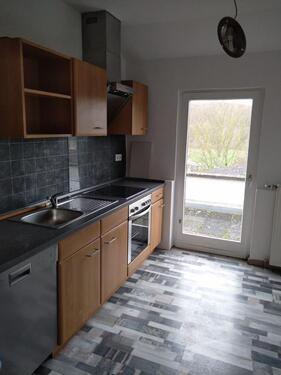 Foto - helle 3 ZKB Wohnung, großer Dachterrasse, optimaler Stellplatz