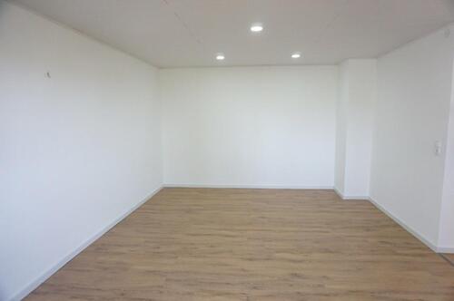 Foto - 5 Zimmerwohnung ab Sofort zu vermieten