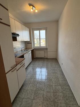 Foto - Schöne 2-Zimmer-Wohnung mit Einbauküche und Stellplatz!