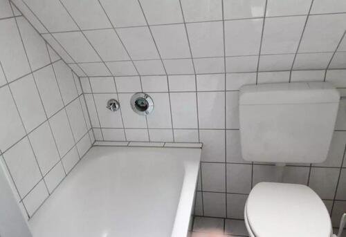 Foto - 3 Zimmer Dachgeschoßwohnung zur Miete in Solingen