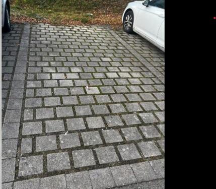 Foto - Außenstellplatz - 30,00&nbsp;EUR Miete,