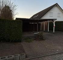 Haus mit Einliegerwohnung in Neumünster - Schenefeld