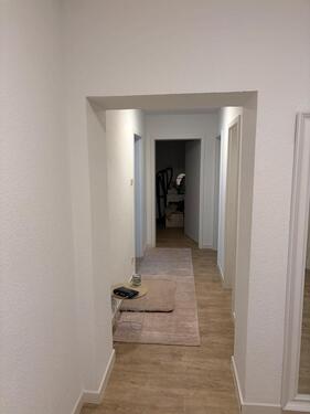 Foto - Gemütliche 3-Zimmer Wohnung . NUR MIT KÜCHENÜBERNAHME