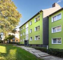 Erstberzug nach Sanierung, 3 Zimmer Wohnung im 2. Obergeschoss mit Balkon - Hagen