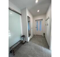 Möblierte Wohnung - modern u. zentrumsnah 3 Raum in Werdau